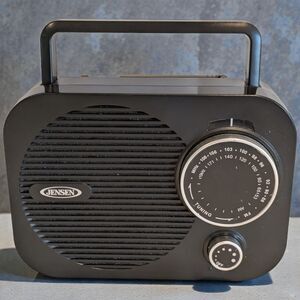 Jensen MR-550 Portable AM FM Radio Battery with electrical cord